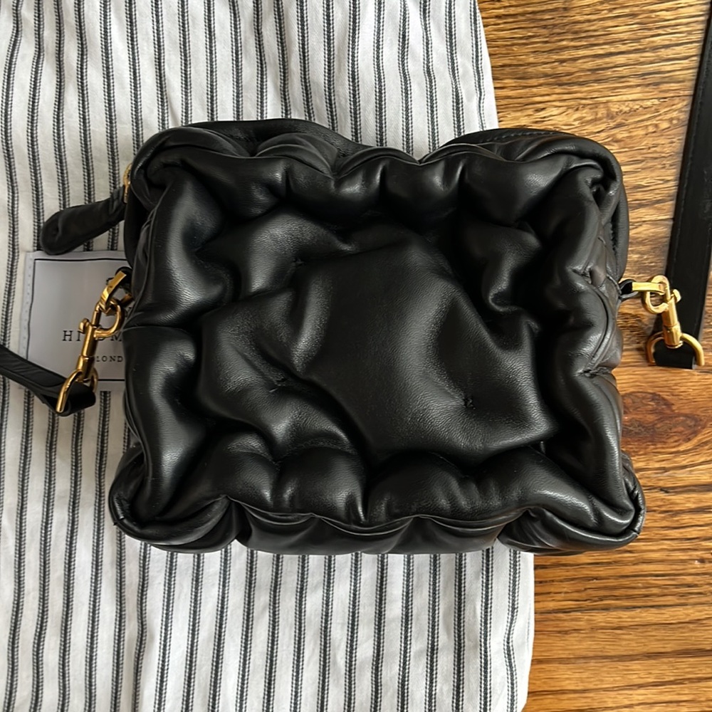 Anya Hindmarch Chubby Cube Crossbody Bag - Picture 4 of 7